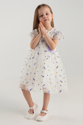 Фото Платье бальное с узором для девочки Wecan 24341 104 см Белый (2000990342904A)