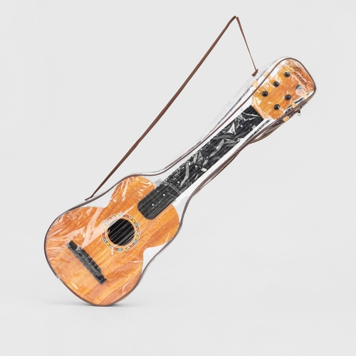 Фото Игрушечная гитара в чехле 77-03E Бежевый (2000990201294)